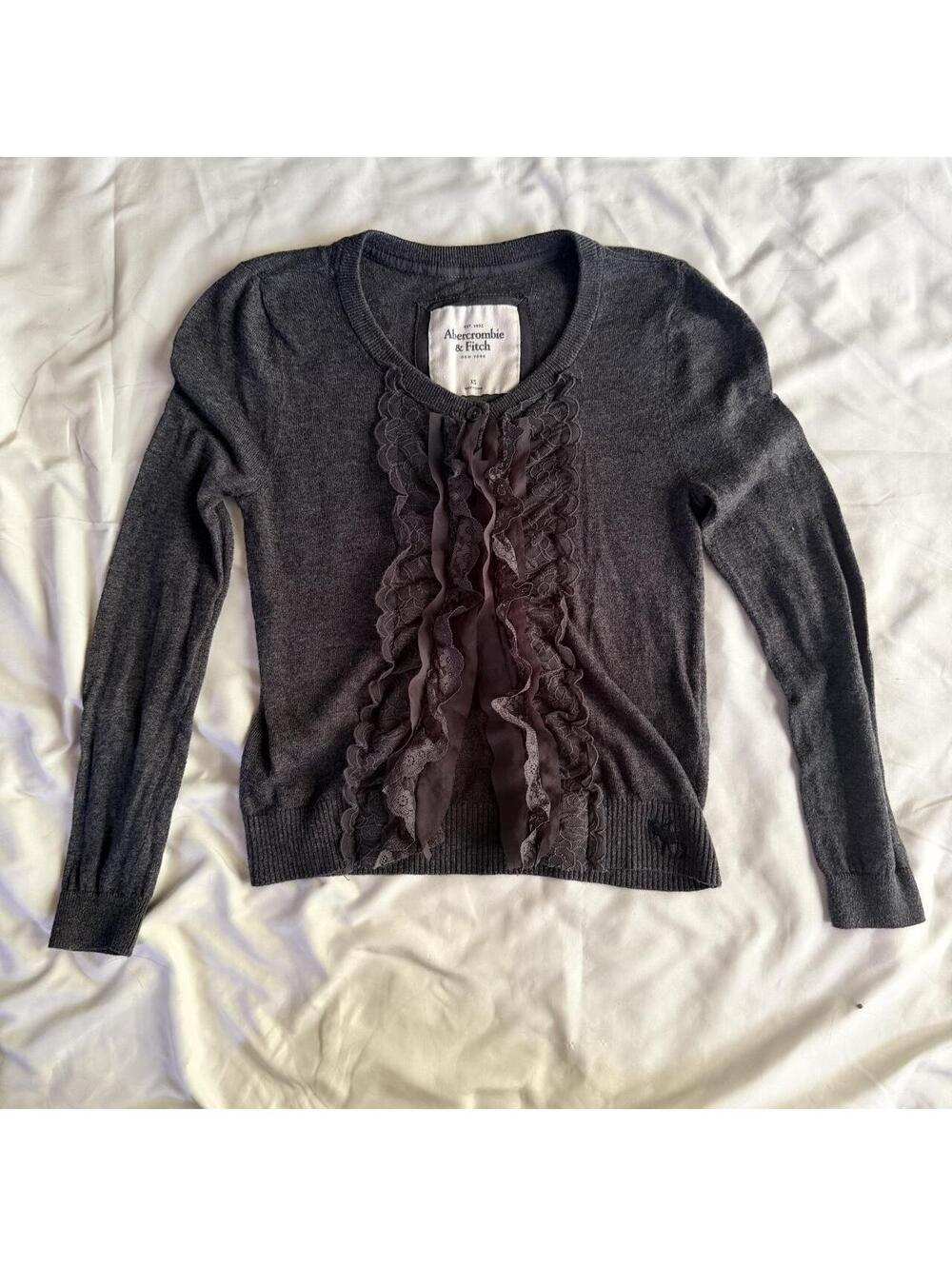 Abercrombie & Fitch Gray Lace Ruffle Cardigan XS